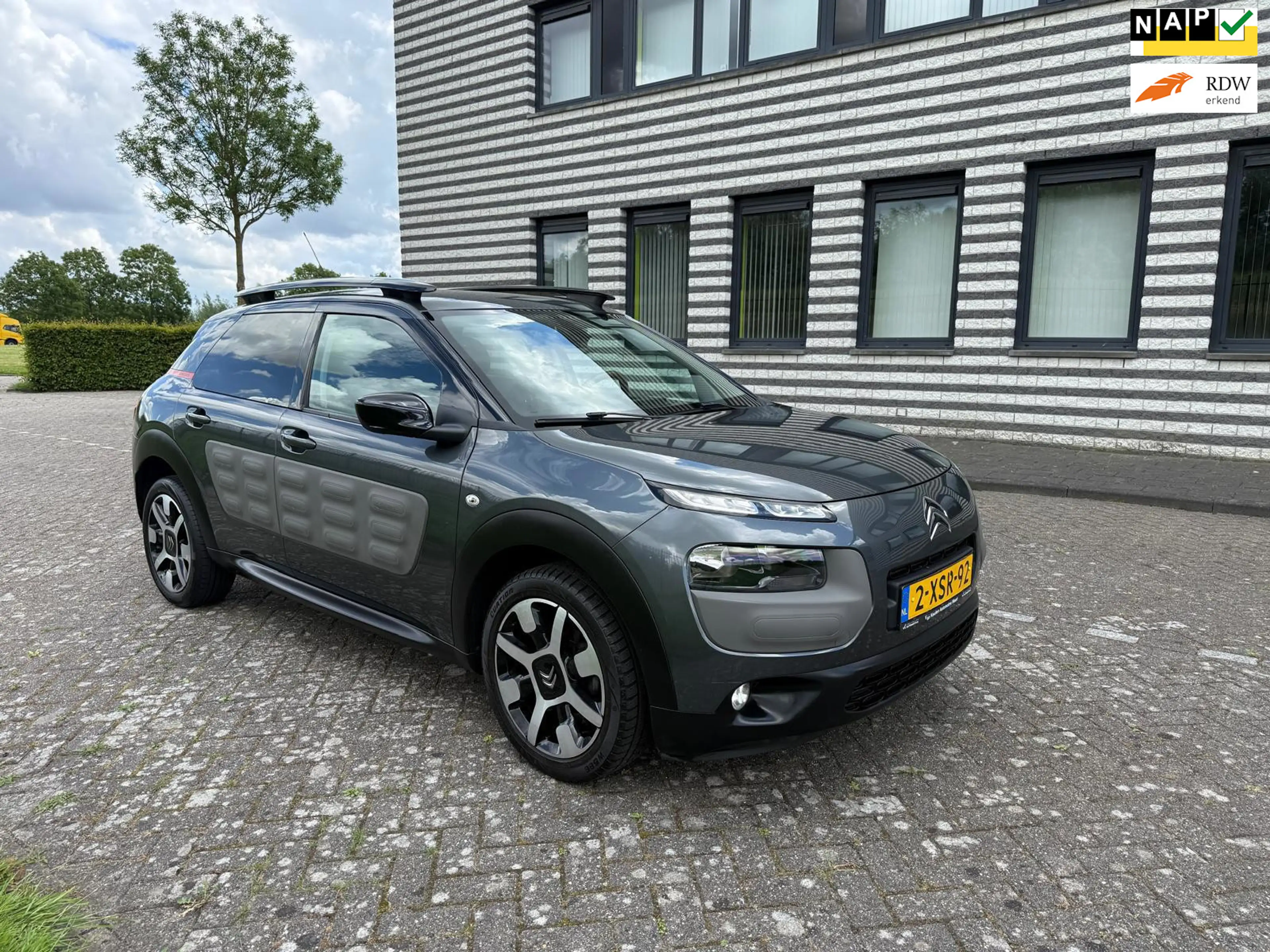 Citroen C4 Cactus 1.2 e-VTi Shine