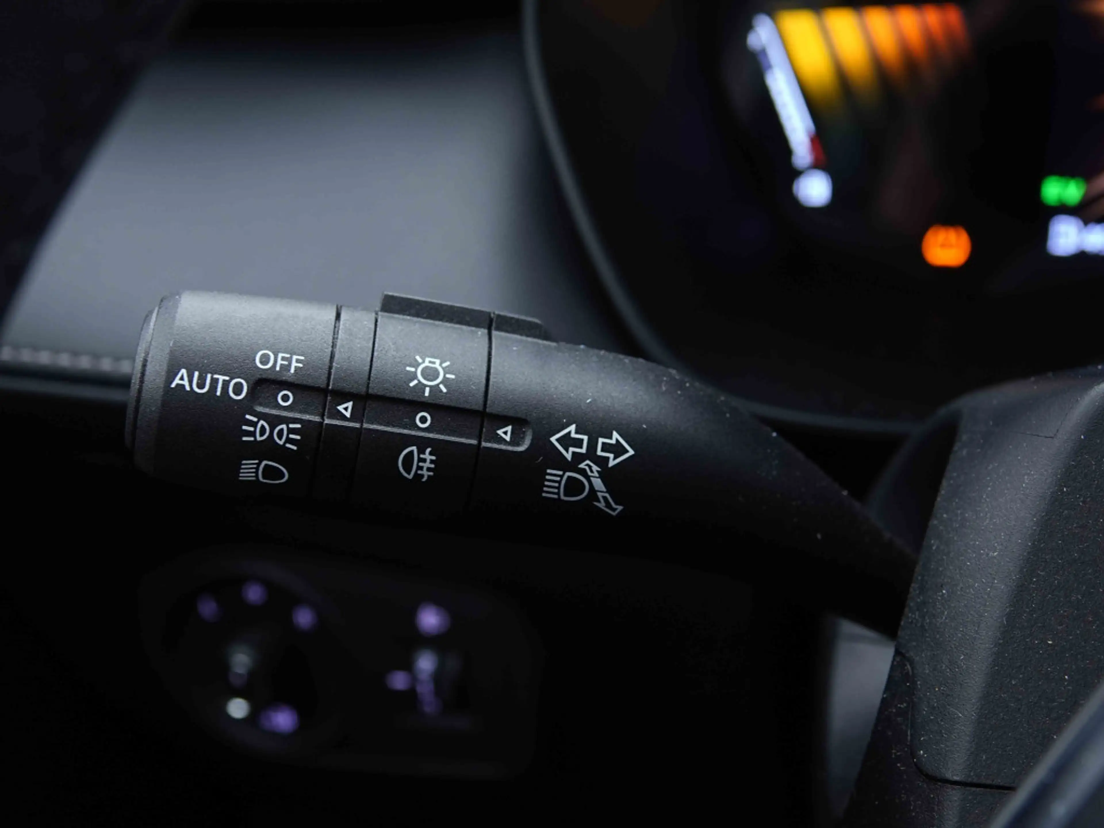 MG ZS Hybrid+ 194 AUT | Luxury | Leather | 360Cam | GPS | Heated Seats | ALU18 — photo 13