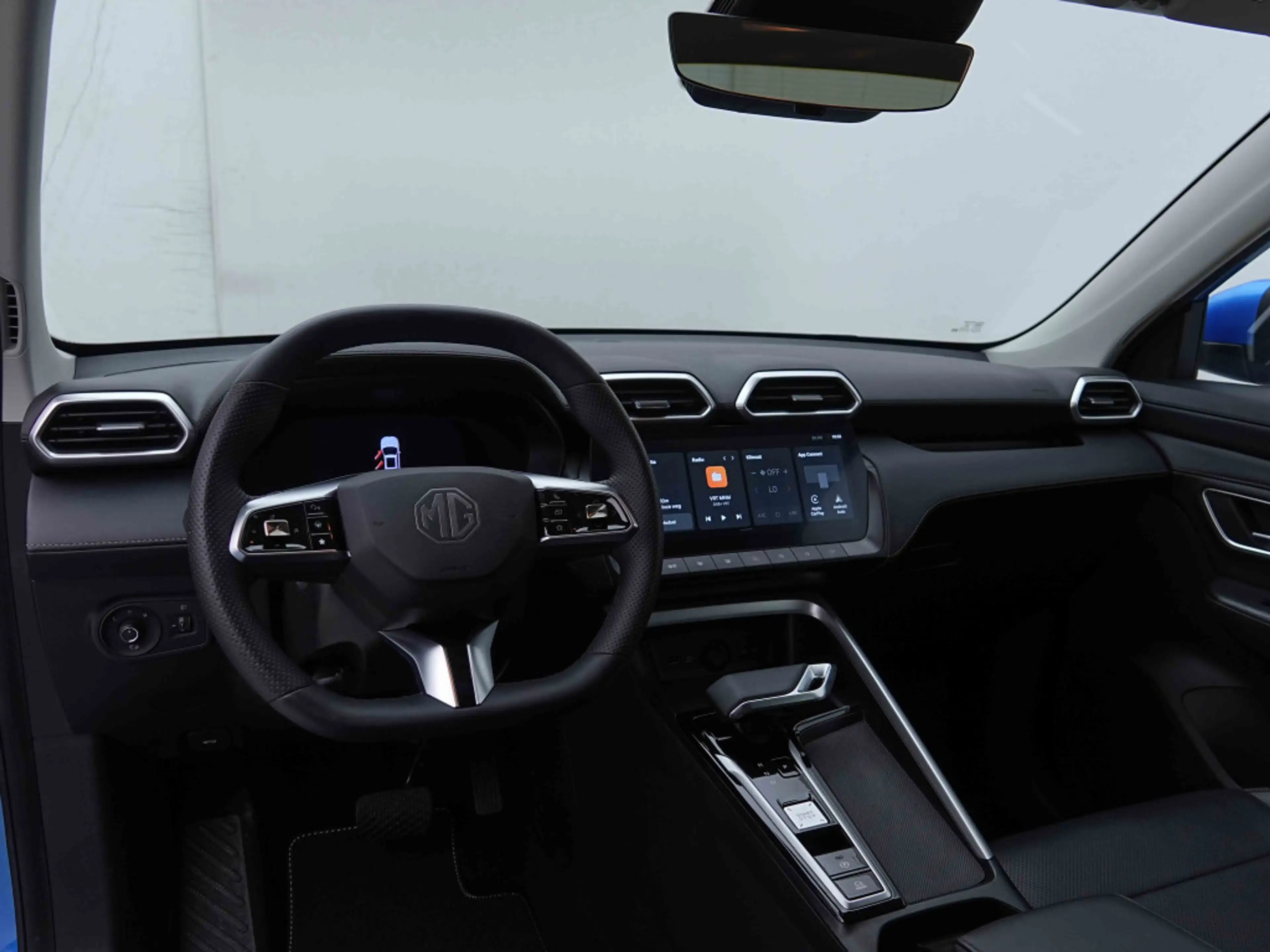 MG ZS Hybrid+ 194 AUT | Luxury | Leather | 360Cam | GPS | Heated Seats | ALU18 — photo 8