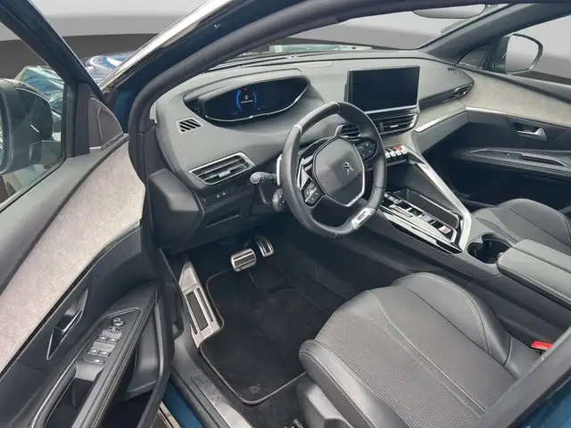 Peugeot 3008 view 15