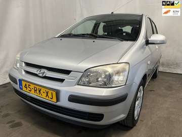 1.3i Active Cool SCHADEAUTO!
