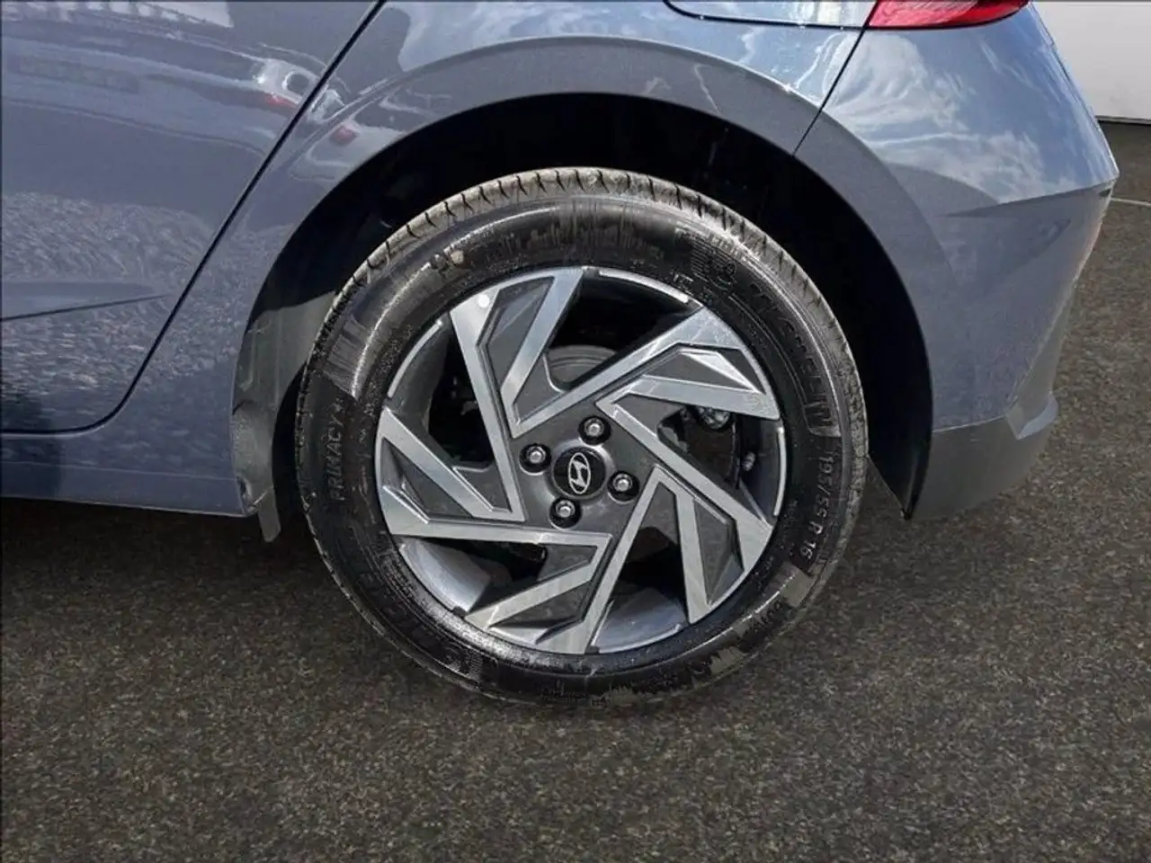 Hyundai i20 1.0 t-gdi 48V Connectline imt 9