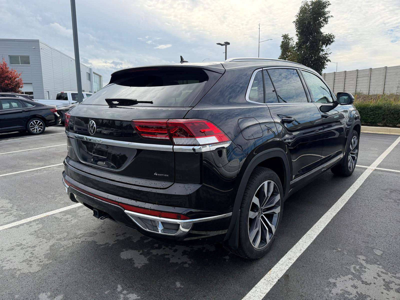 used 2023 Volkswagen Atlas car, priced at $40,745