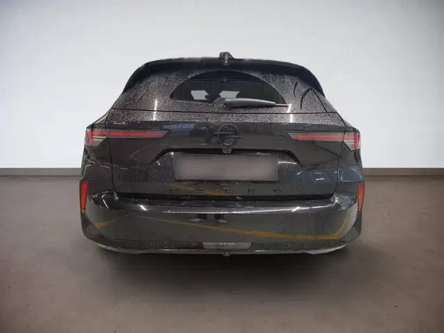 Opel Astra view 7