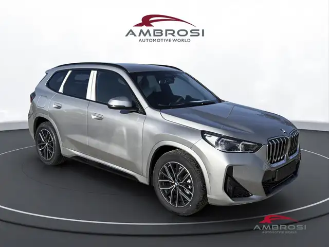BMW X1 view 2