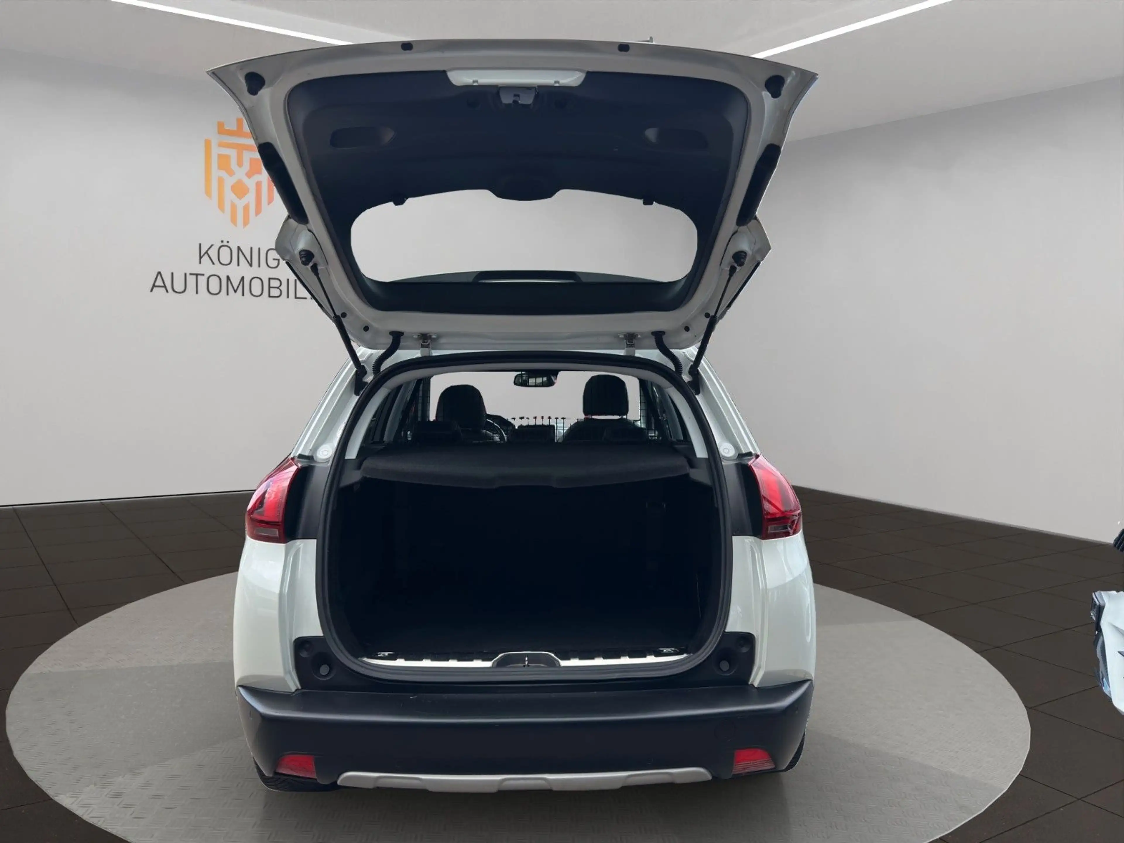 Peugeot 2008 Allure/SHZ/NAV/LM/2.HAND/AHK — photo 20