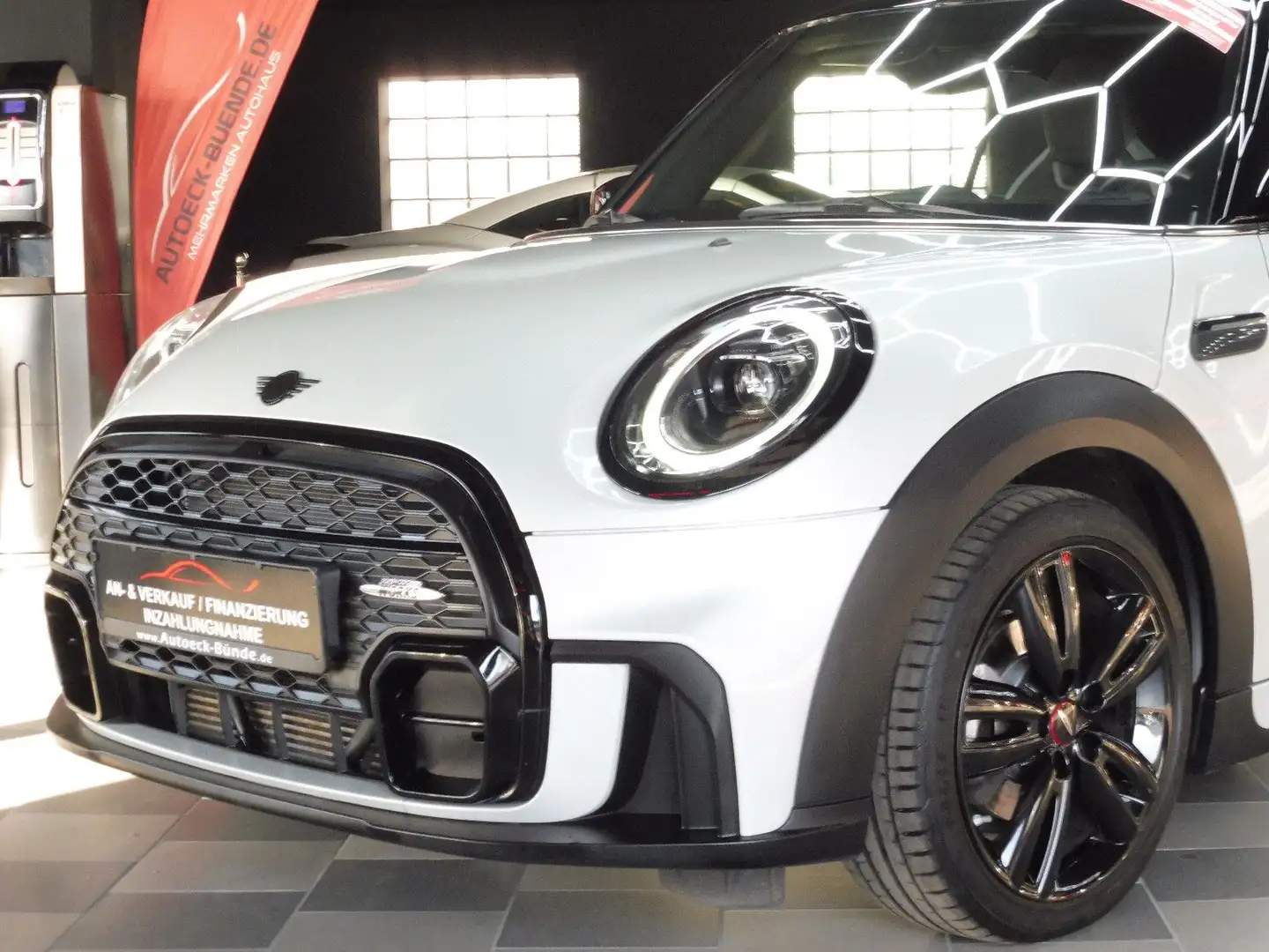 MINI Cooper Cabrio John Cooper Works Trim Silber - 1
