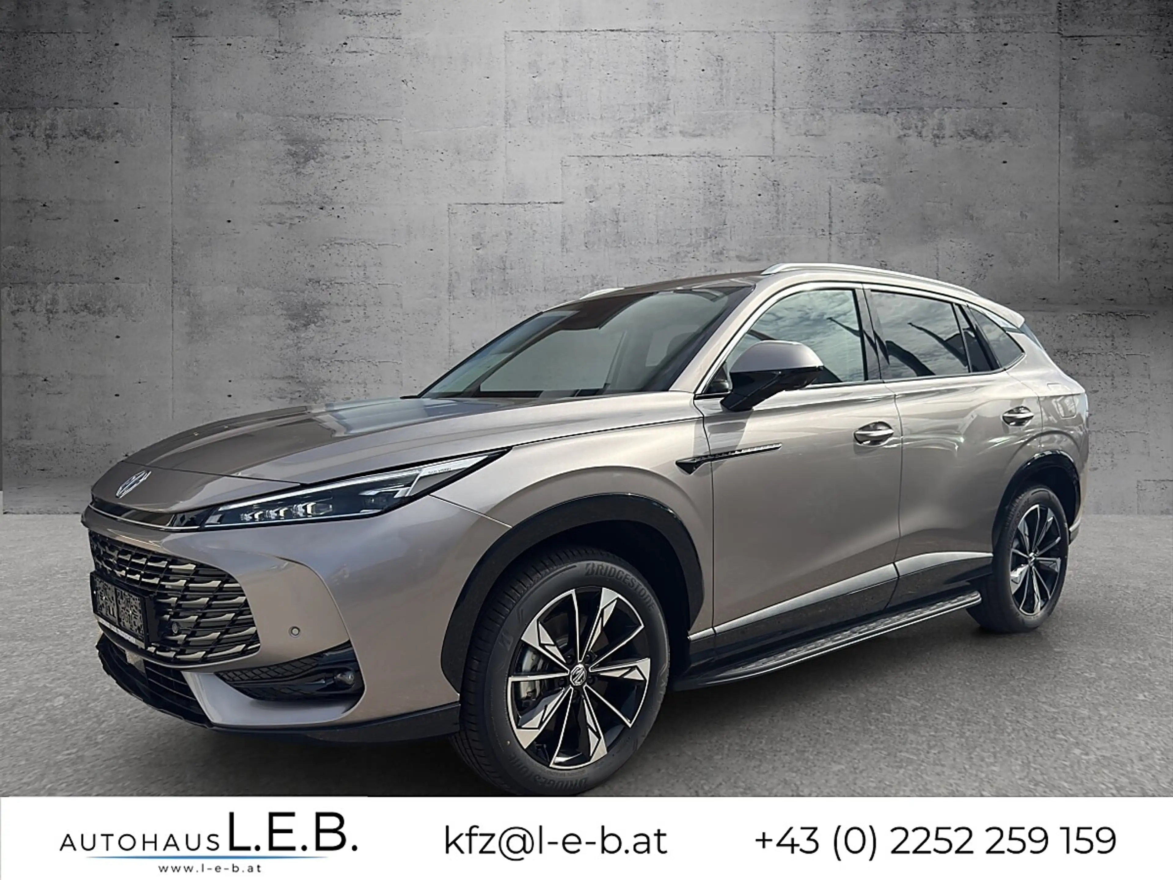 MG HS PHEV+ Luxury 21,4kWh Aut. Tageszulassung inkl. ...