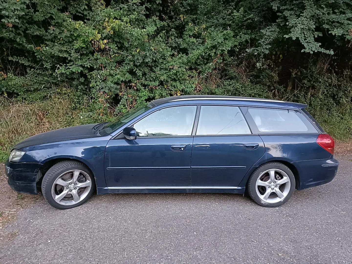Subaru Legacy SW 3.0r auto - 1