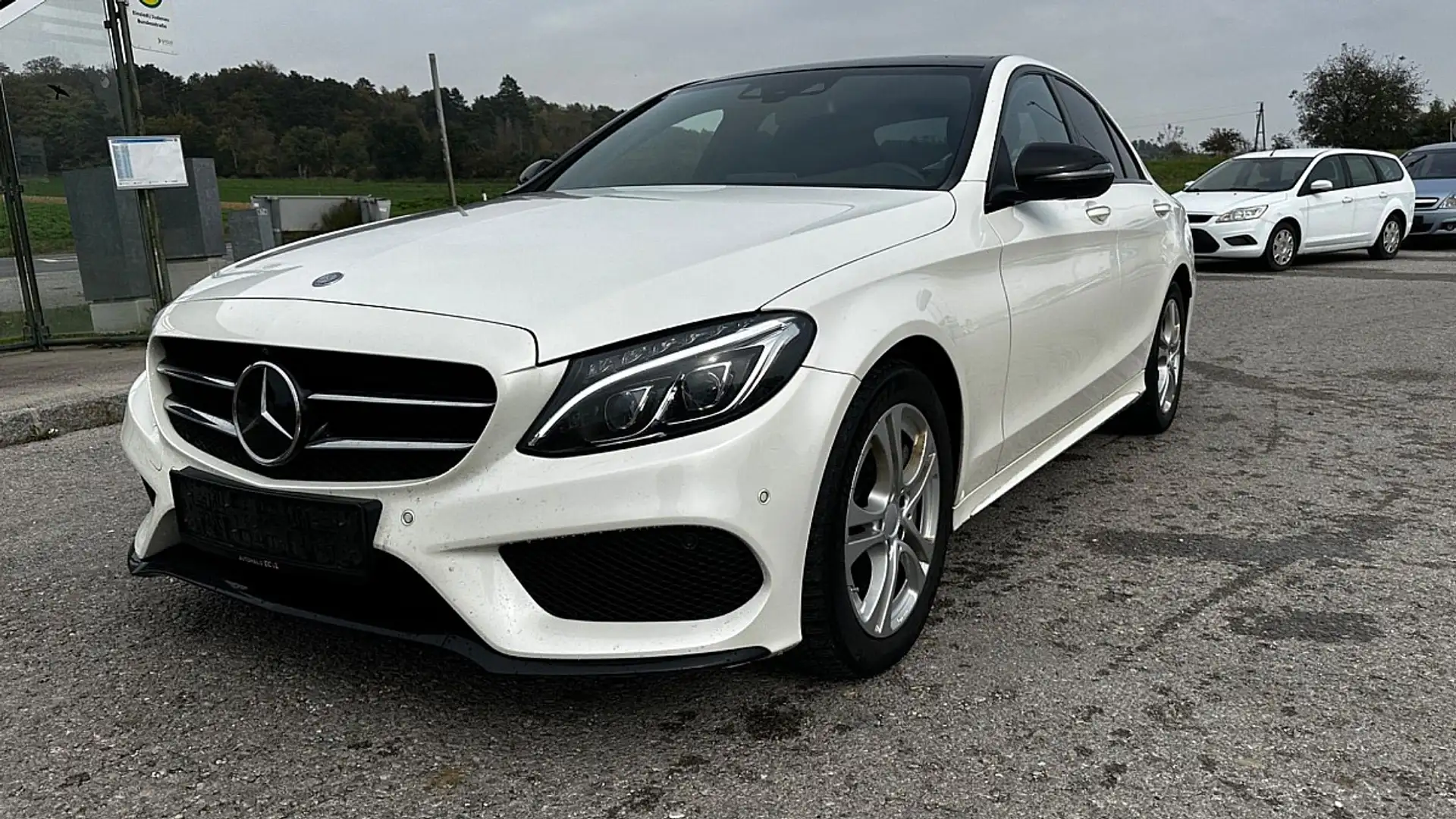 Mercedes-Benz C 250 d AMG Line Aut. Blanc - 2