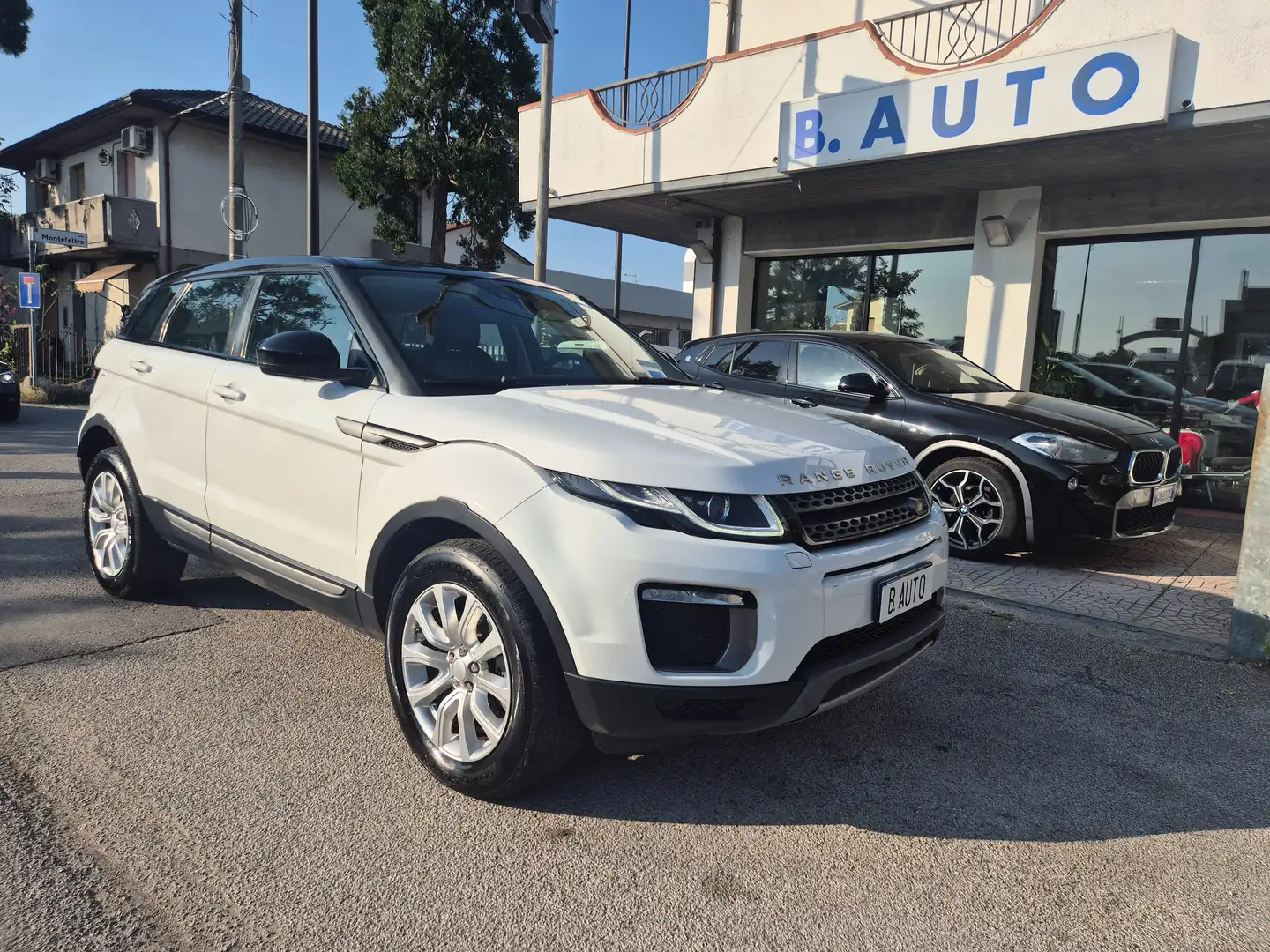 Land Rover Range Rover Evoque Range Rover Evoque  2.0 td4 SE Dynamic 150cv auto Bianco - 1