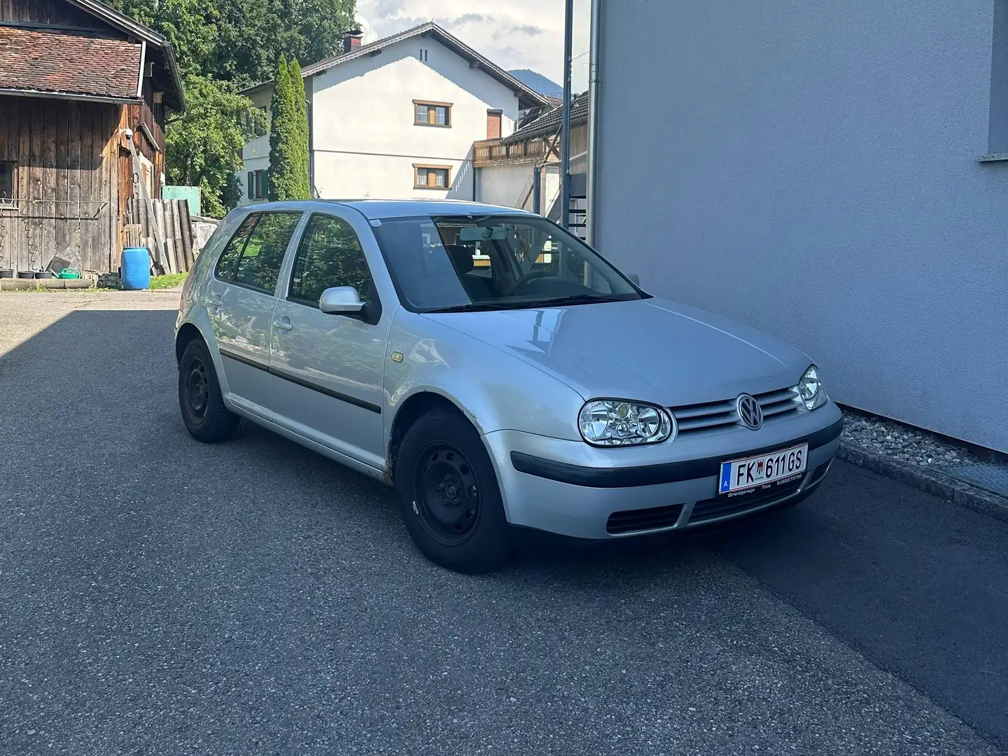 Volkswagen Golf Golf Trendline Grau - 1