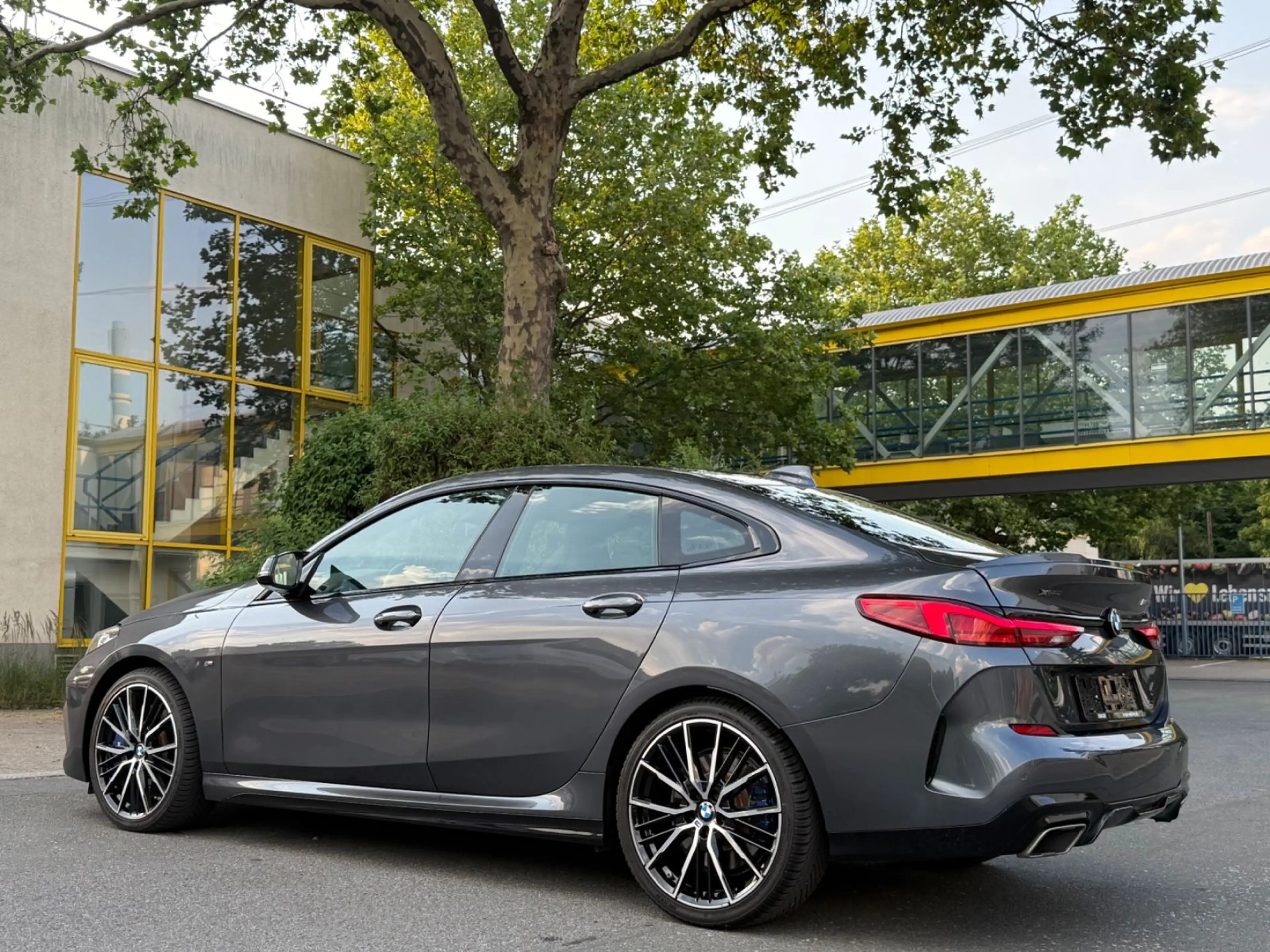 BMW 235 i Gran Coupe *M-SPORT*SHADOW*HEADUP*19ZOLL* — photo 4