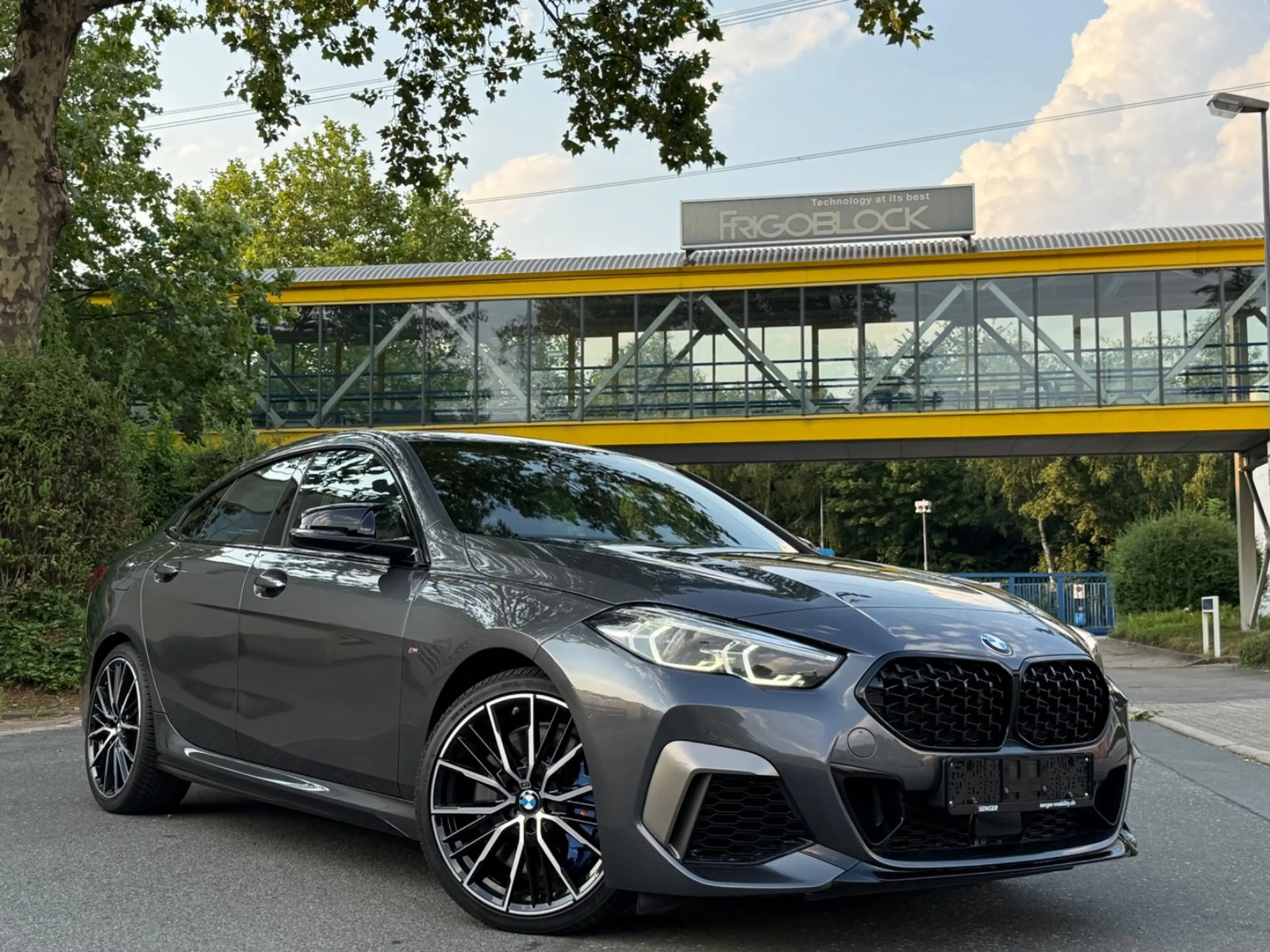 BMW 235 i Gran Coupe *M-SPORT*SHADOW*HEADUP*19ZOLL* — photo 7