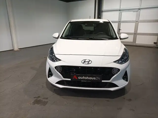Hyundai i10 view 2