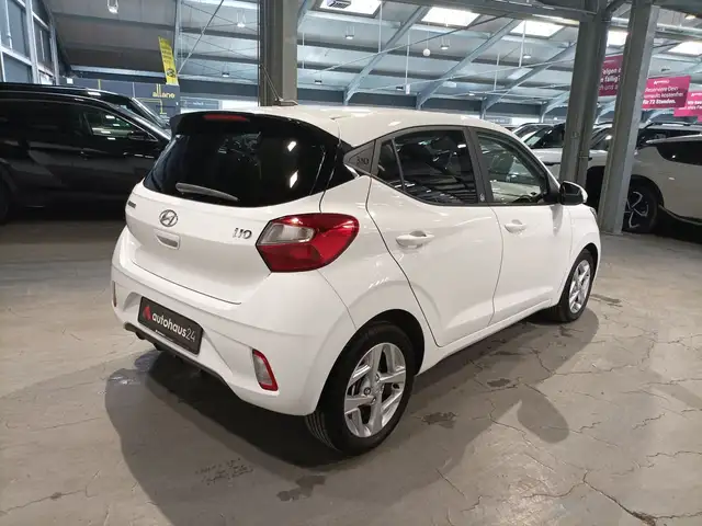 Hyundai i10 view 5