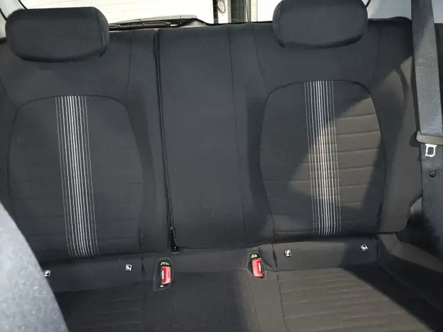 Hyundai i10 view 15