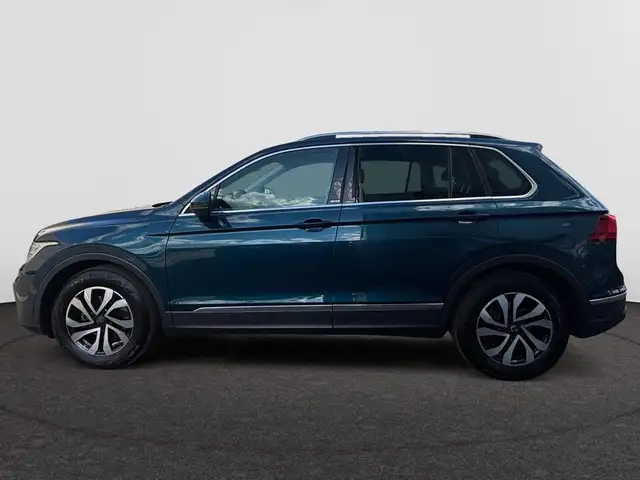 Volkswagen Tiguan view 8