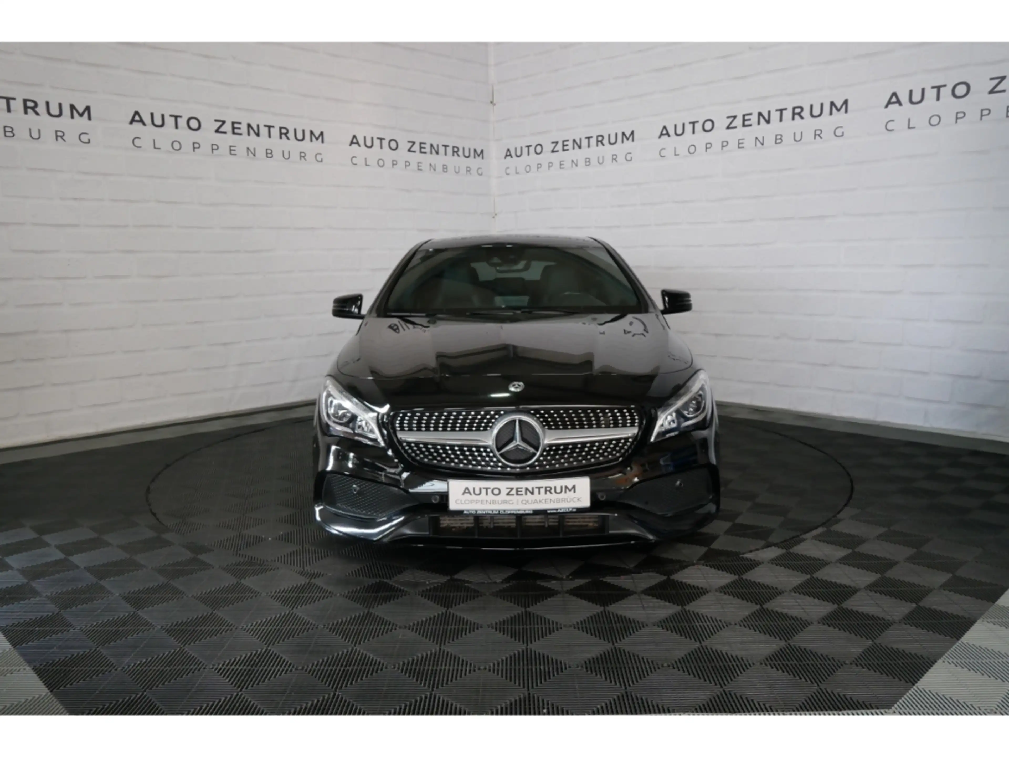 Mercedes-Benz CLA 220 d AMG+Pano+LED+Comand+Cam — photo 8