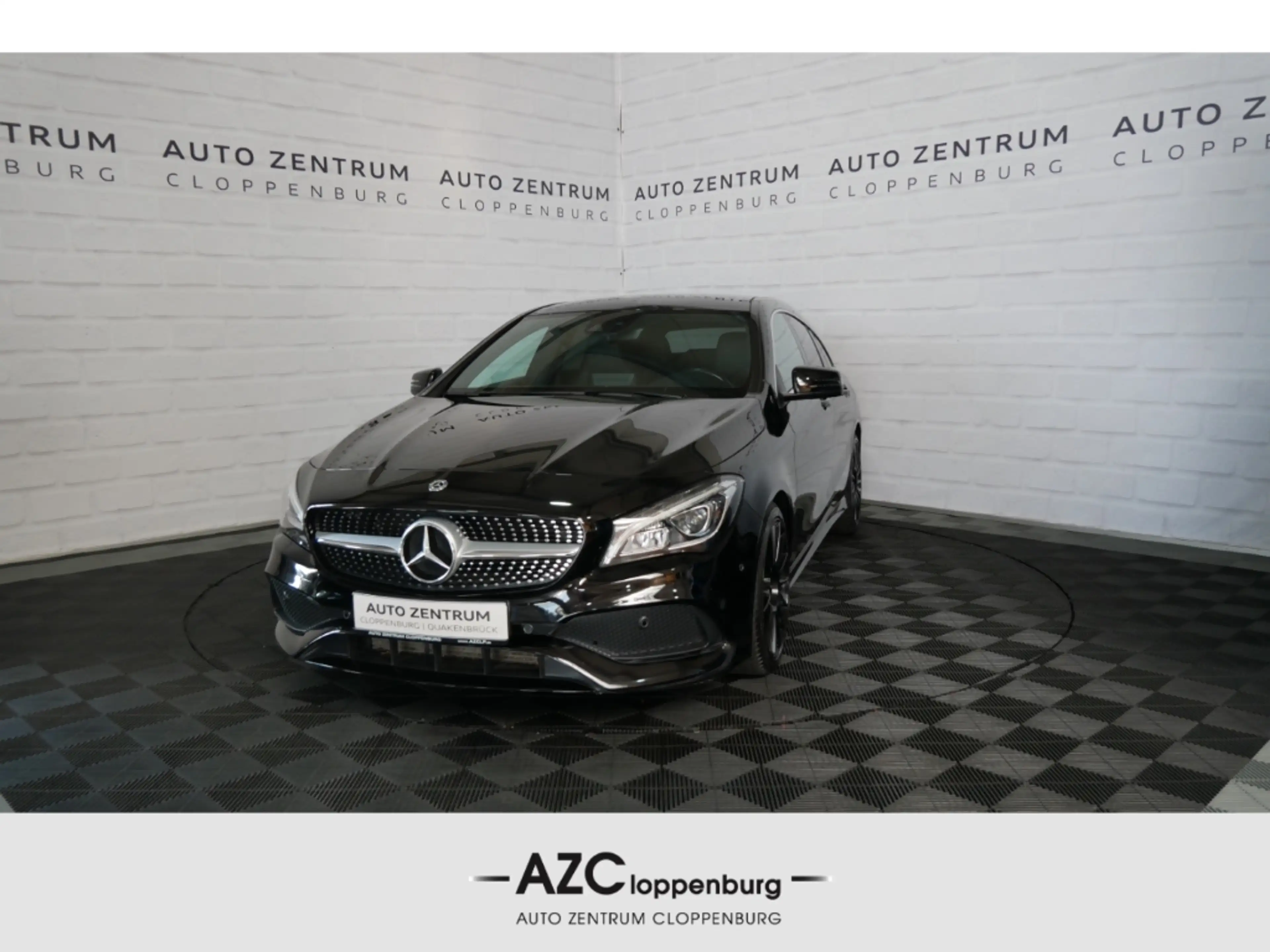 Mercedes-Benz CLA 220 d AMG+Pano+LED+Comand+Cam