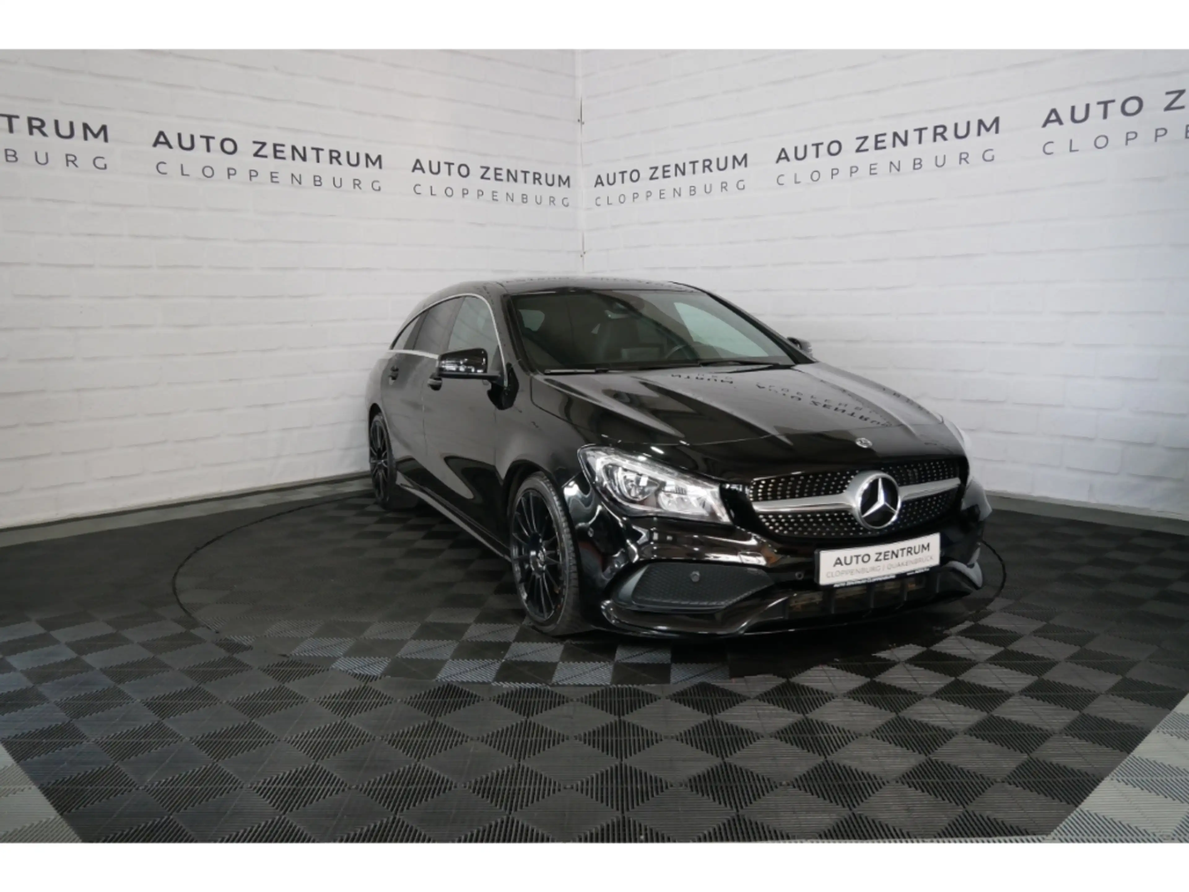 Mercedes-Benz CLA 220 d AMG+Pano+LED+Comand+Cam — photo 7