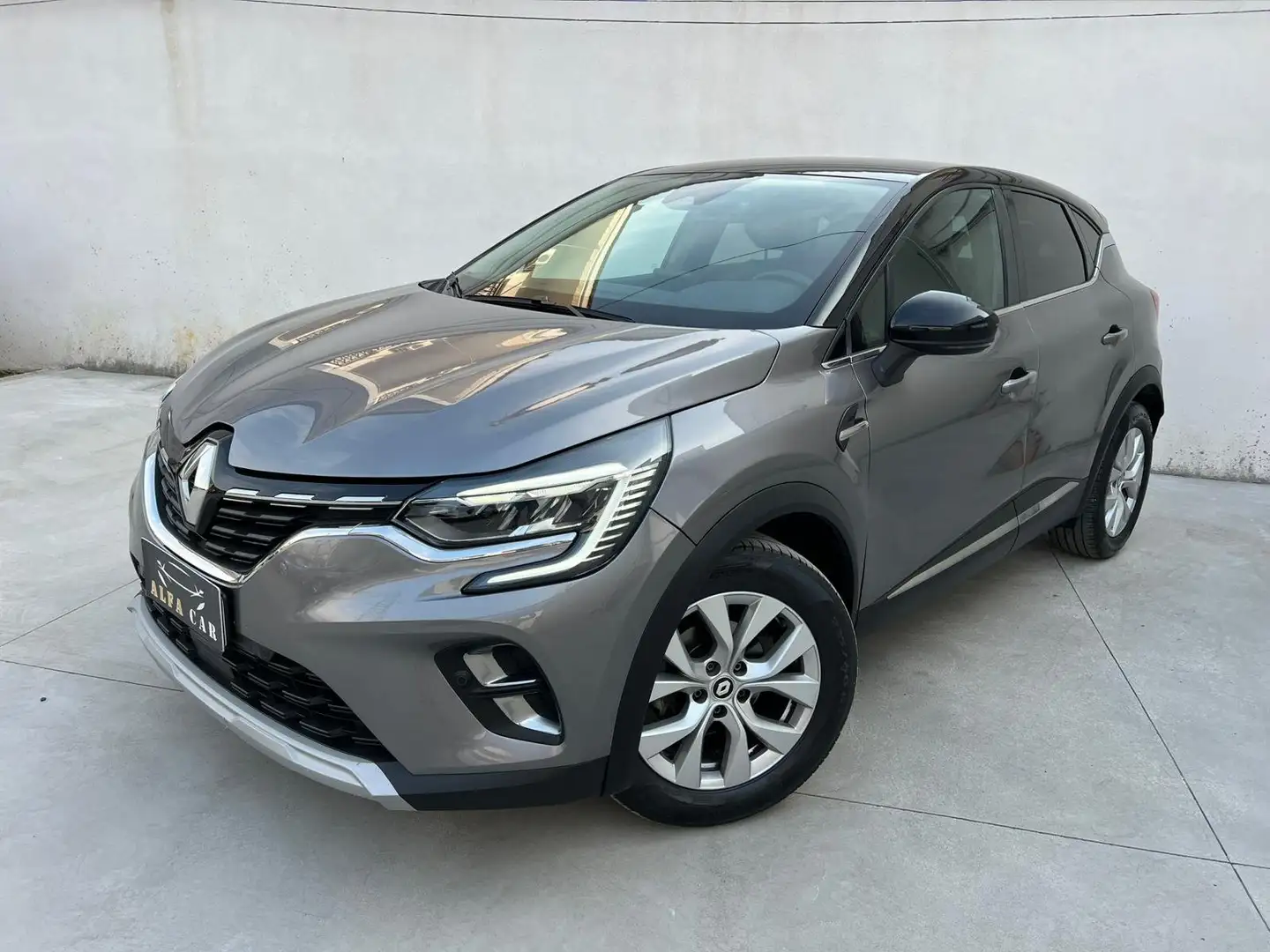 Renault Captur 1.0 tce Intens Gpl 100cv 2022 Gris - 1