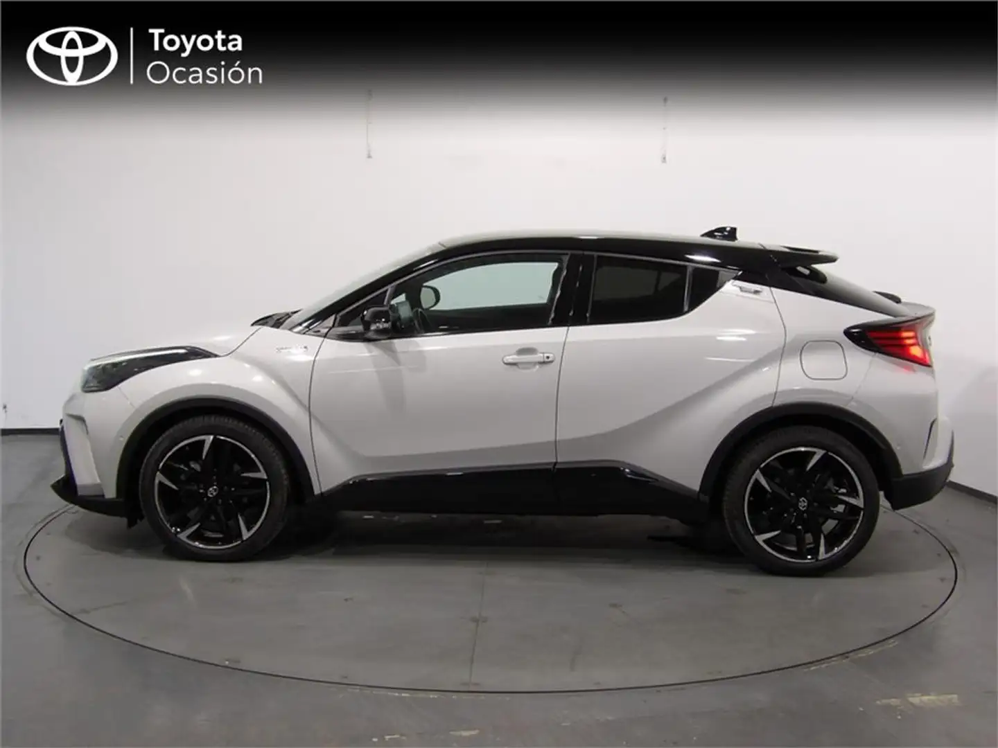 Toyota C-HR 180H GR Sport - 2