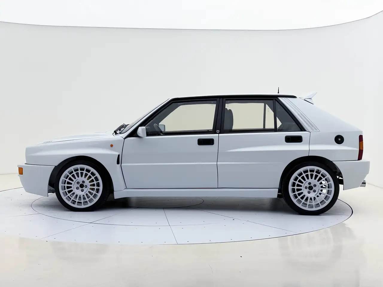 Lancia Delta 2.0 16v HF Integrale Evoluzione, foto 8