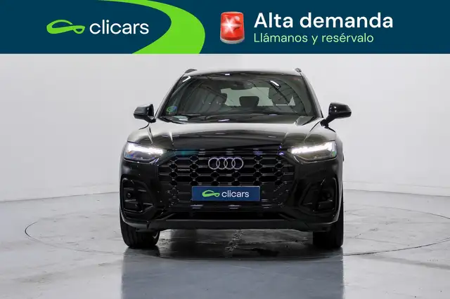 Audi Q5 view 2