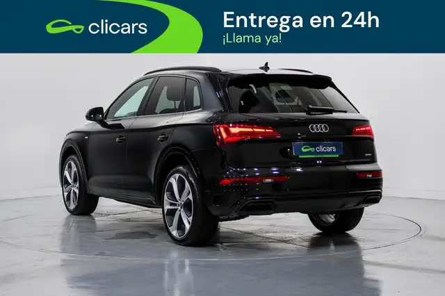 Audi Q5 view 9
