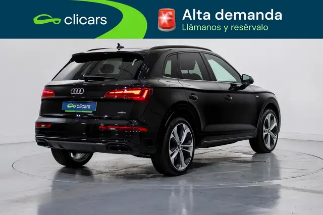 Audi Q5 view 5