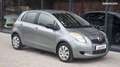 Toyota Yaris 85 VVT-I LUNA Gris - thumbnail 1