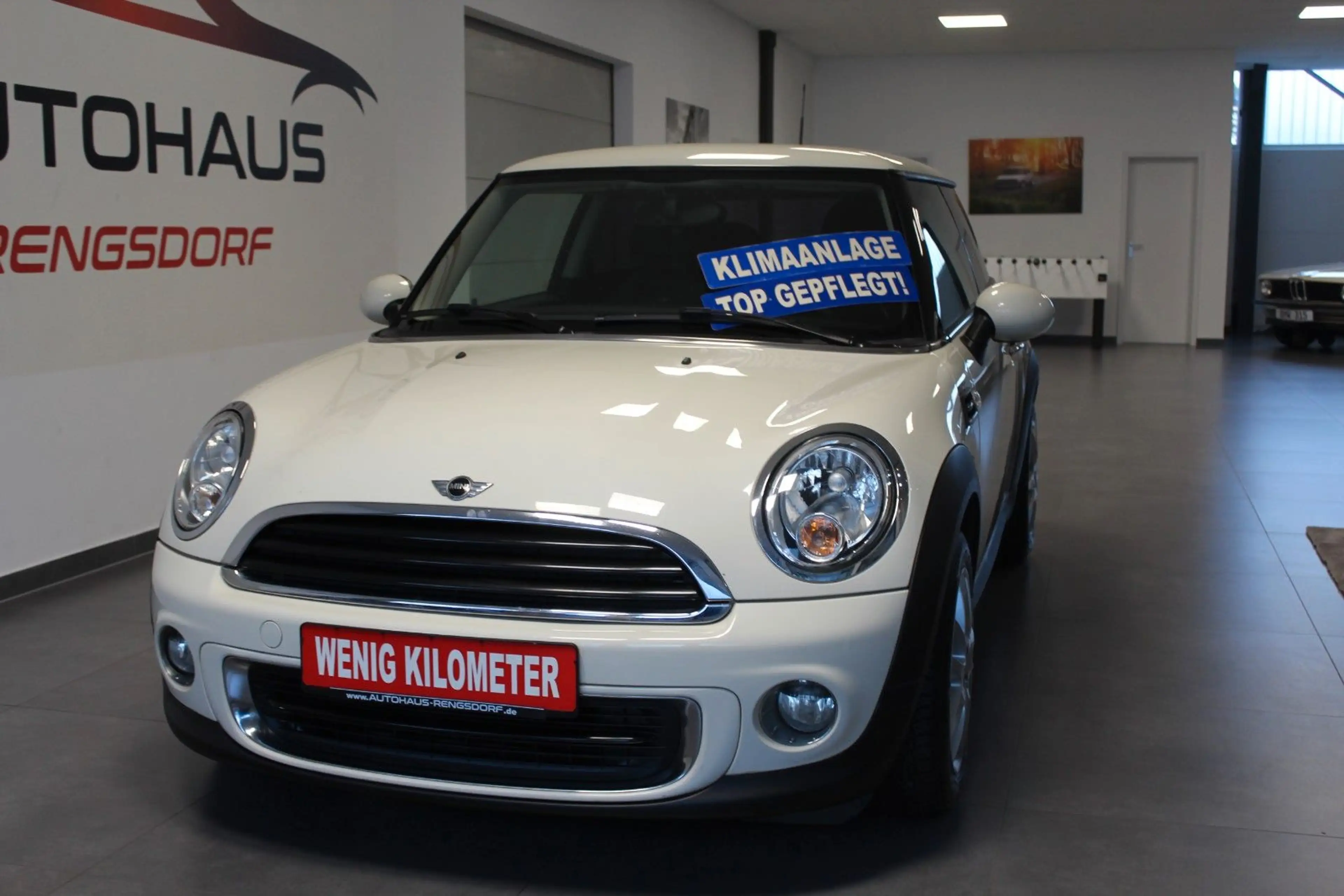 MINI One Mini One — photo 2