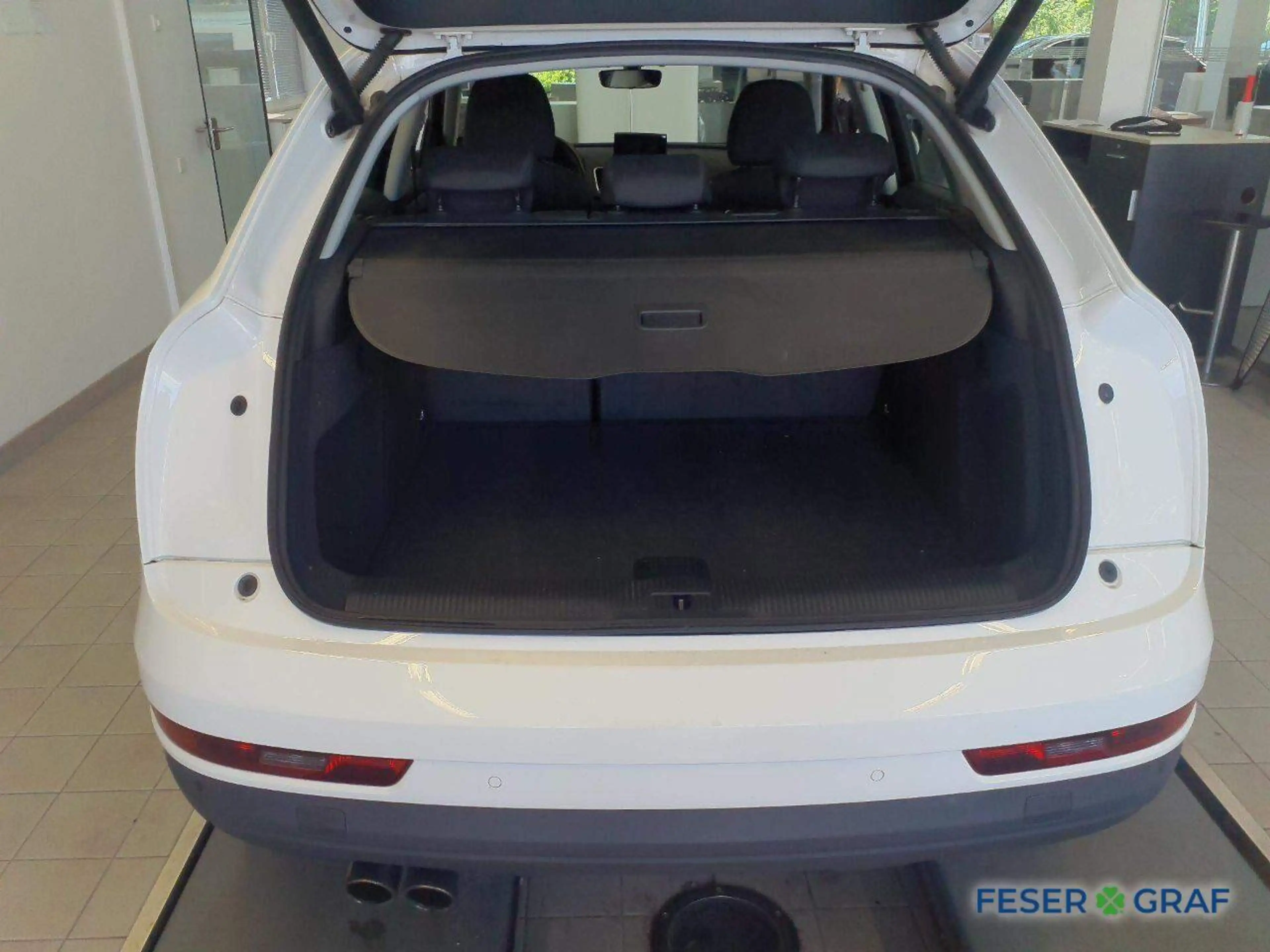 Audi Q3 1.4 TFSI ultra LED SHZ PDC Plus — photo 9