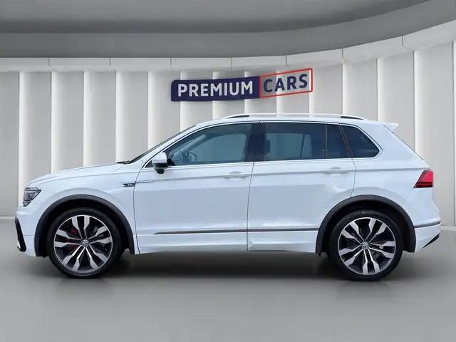 Volkswagen Tiguan view 2