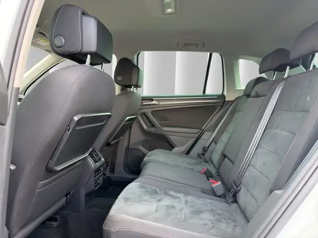 Volkswagen Tiguan view 17