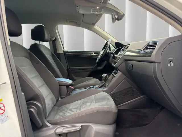 Volkswagen Tiguan view 16