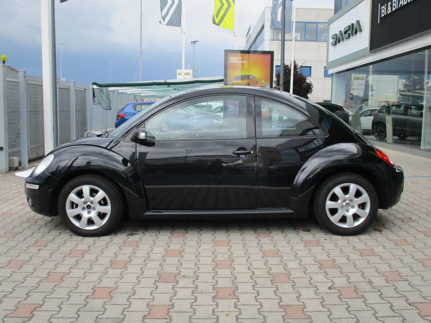 Volkswagen New Beetle New Beetle 1.6 102cv FL Negro - 2