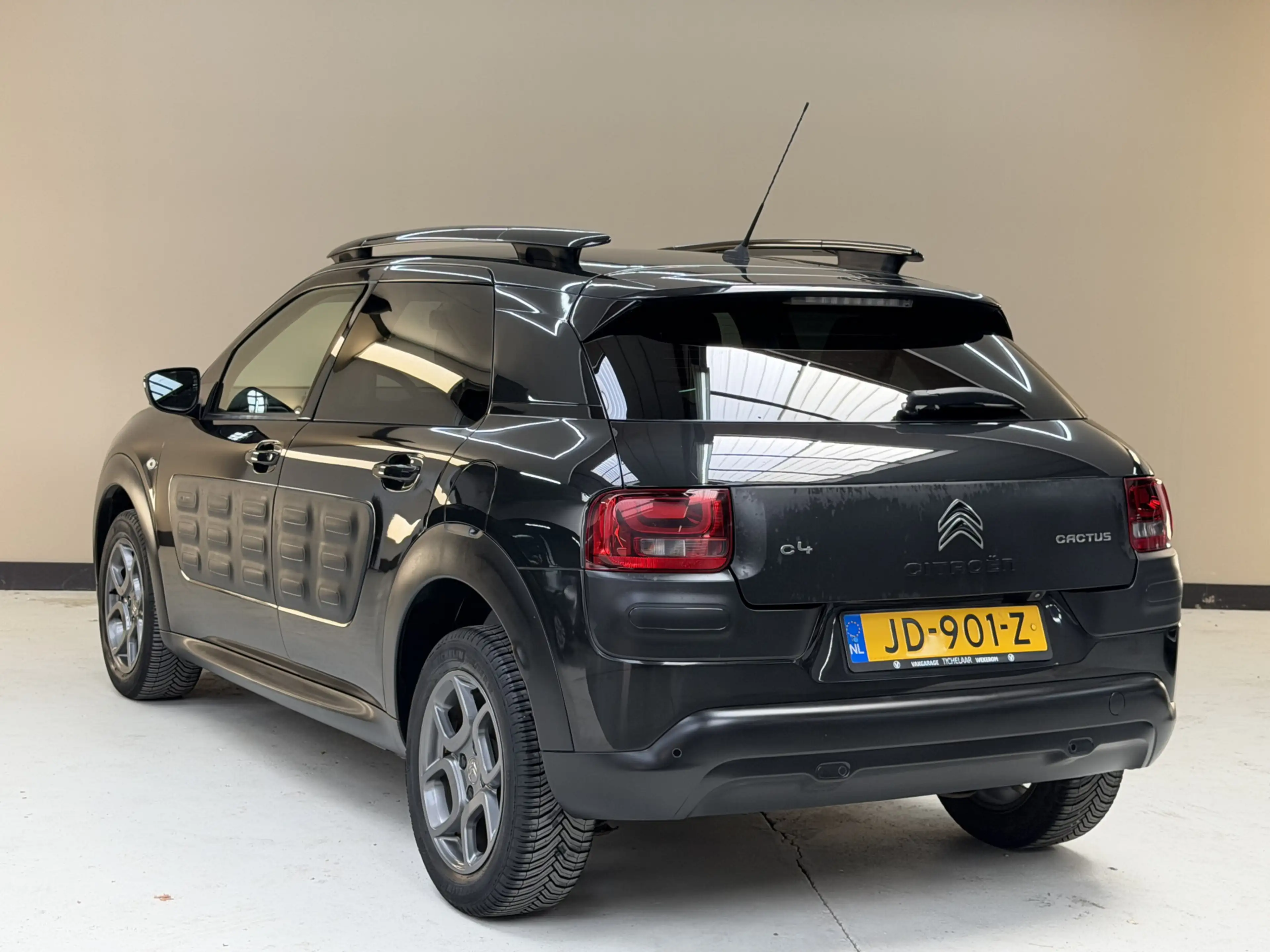 Citroen C4 Cactus 1.2 PureTech Shine, 82Pk, 2016, Nieuwe distributie — photo 7