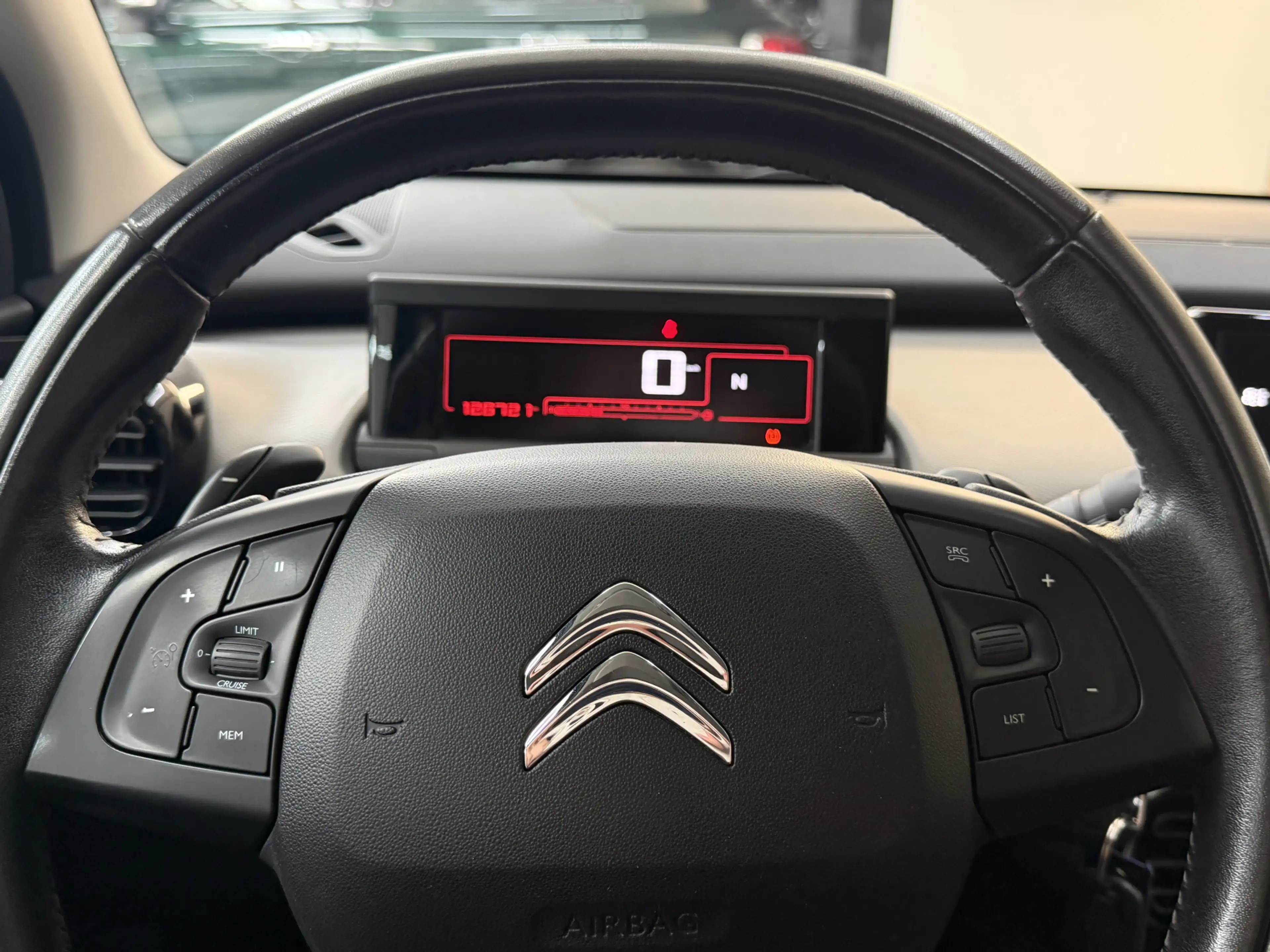 Citroen C4 Cactus 1.2 PureTech Shine, 82Pk, 2016, Nieuwe distributie — photo 14