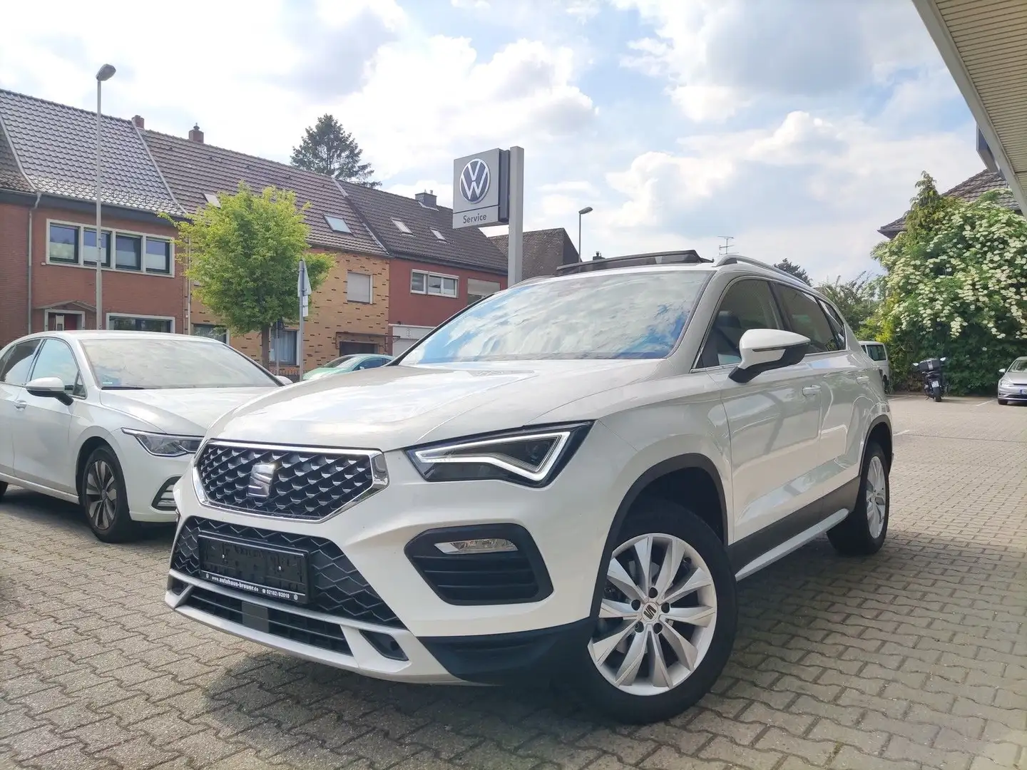 SEAT Ateca Xperience PANO,Full Link,KAM,GJR,AHK,KESSY Wit - 1