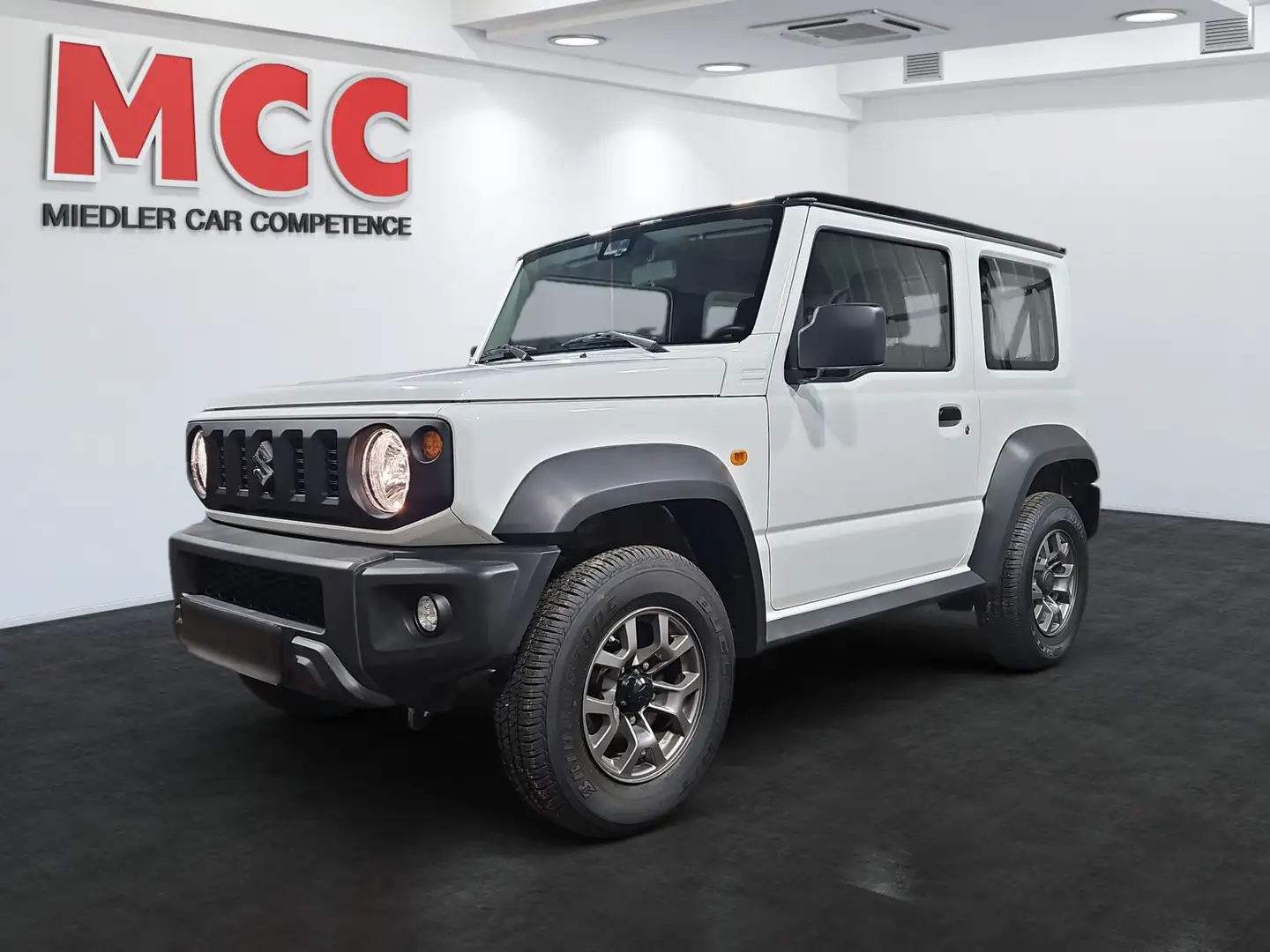 Suzuki Jimny 1,5 VVT Allgrip Clear Aut. Weiß - 1