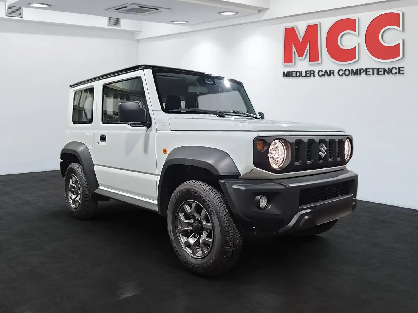Suzuki Jimny 1,5 VVT Allgrip Clear Aut. Weiß - 2