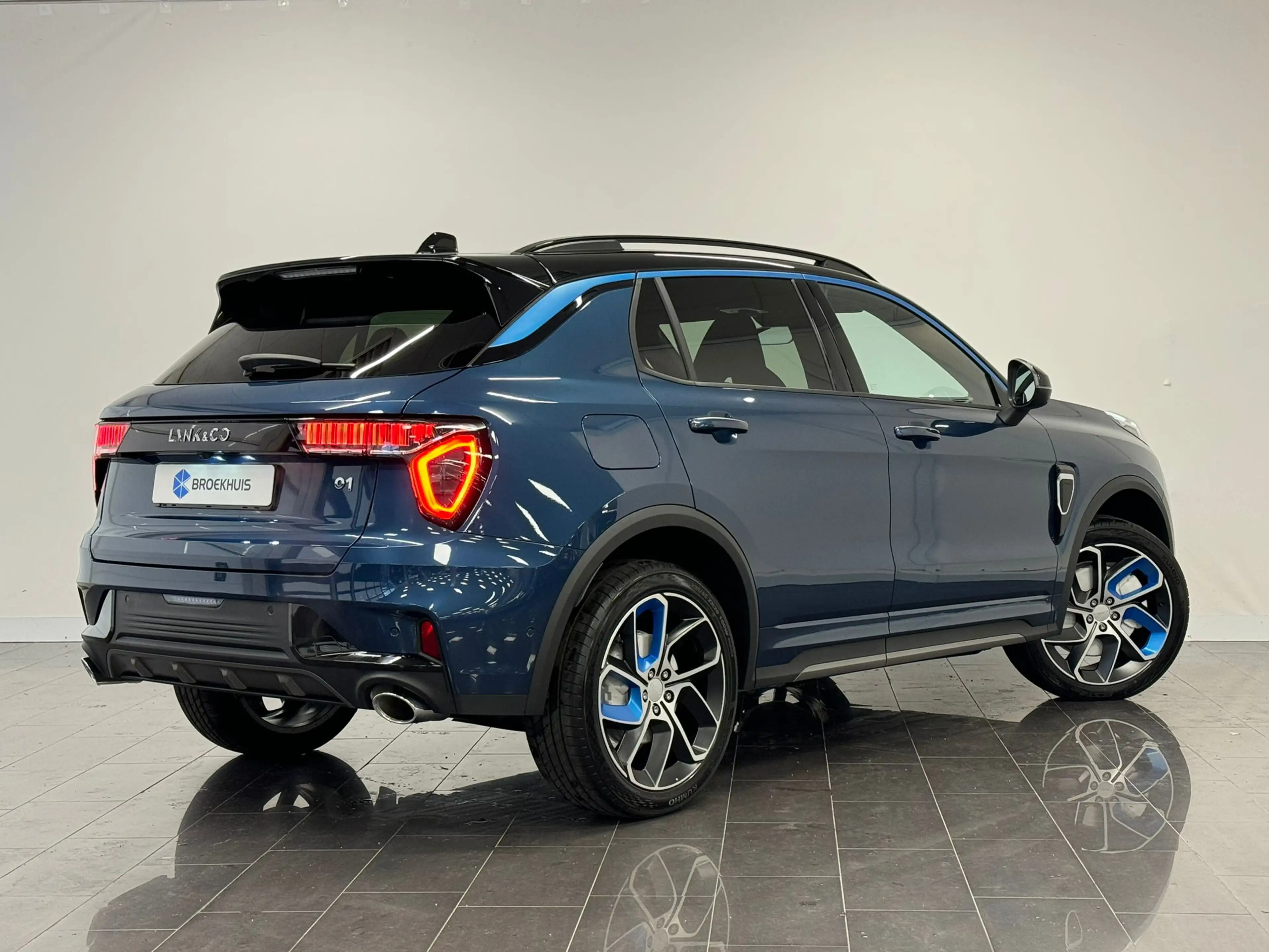 Lynk & Co 01 1.5 | 360 Camera | Panoramadak | Apple Carplay/And — photo 8