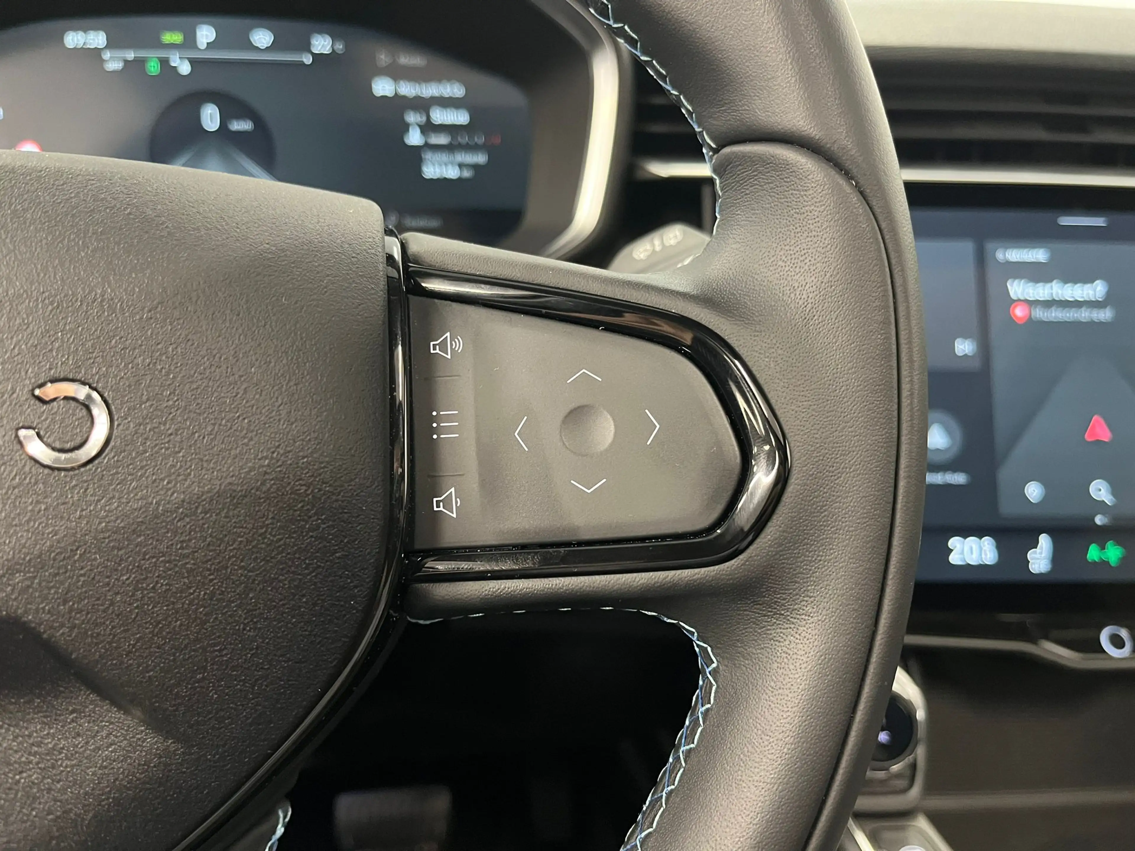 Lynk & Co 01 1.5 | 360 Camera | Panoramadak | Apple Carplay/And — photo 23