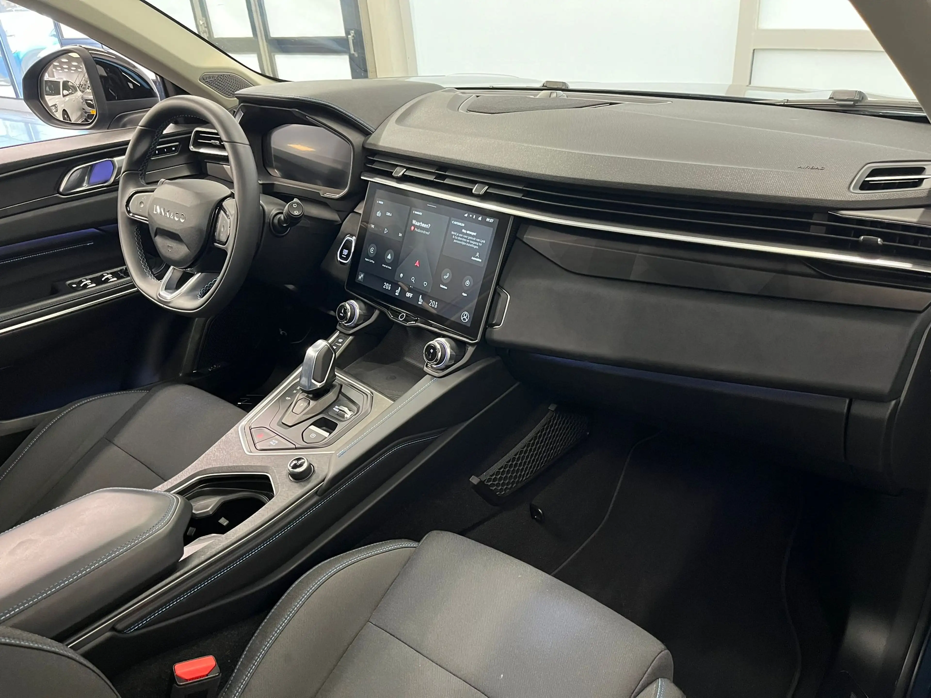 Lynk & Co 01 1.5 | 360 Camera | Panoramadak | Apple Carplay/And — photo 34
