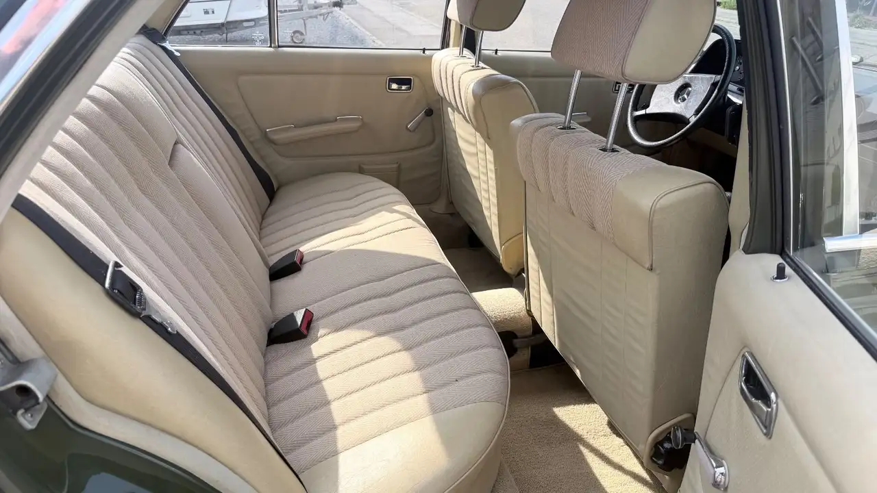 Mercedes-Benz 240 D Original Zustand, foto 9