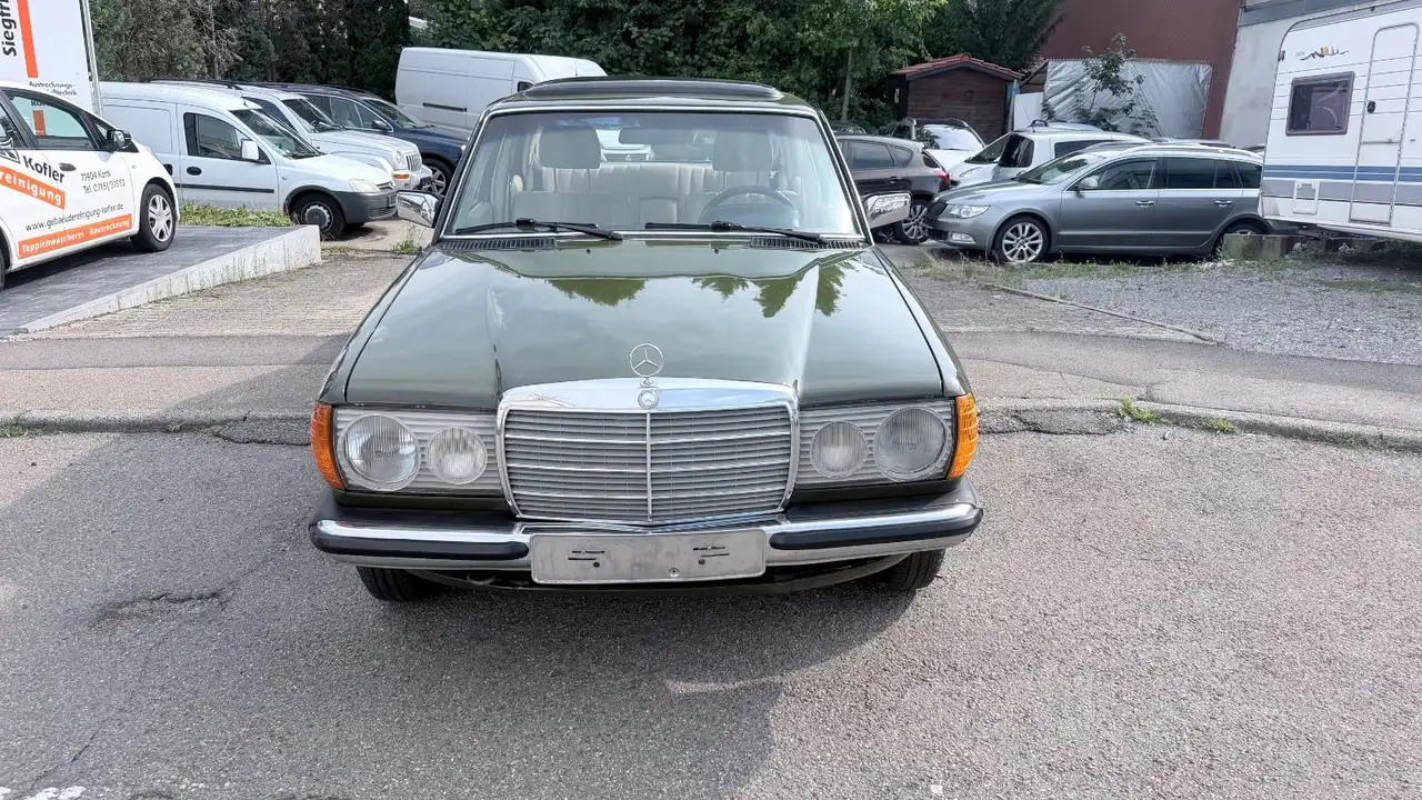 Mercedes-Benz 240 D Original Zustand, foto 2