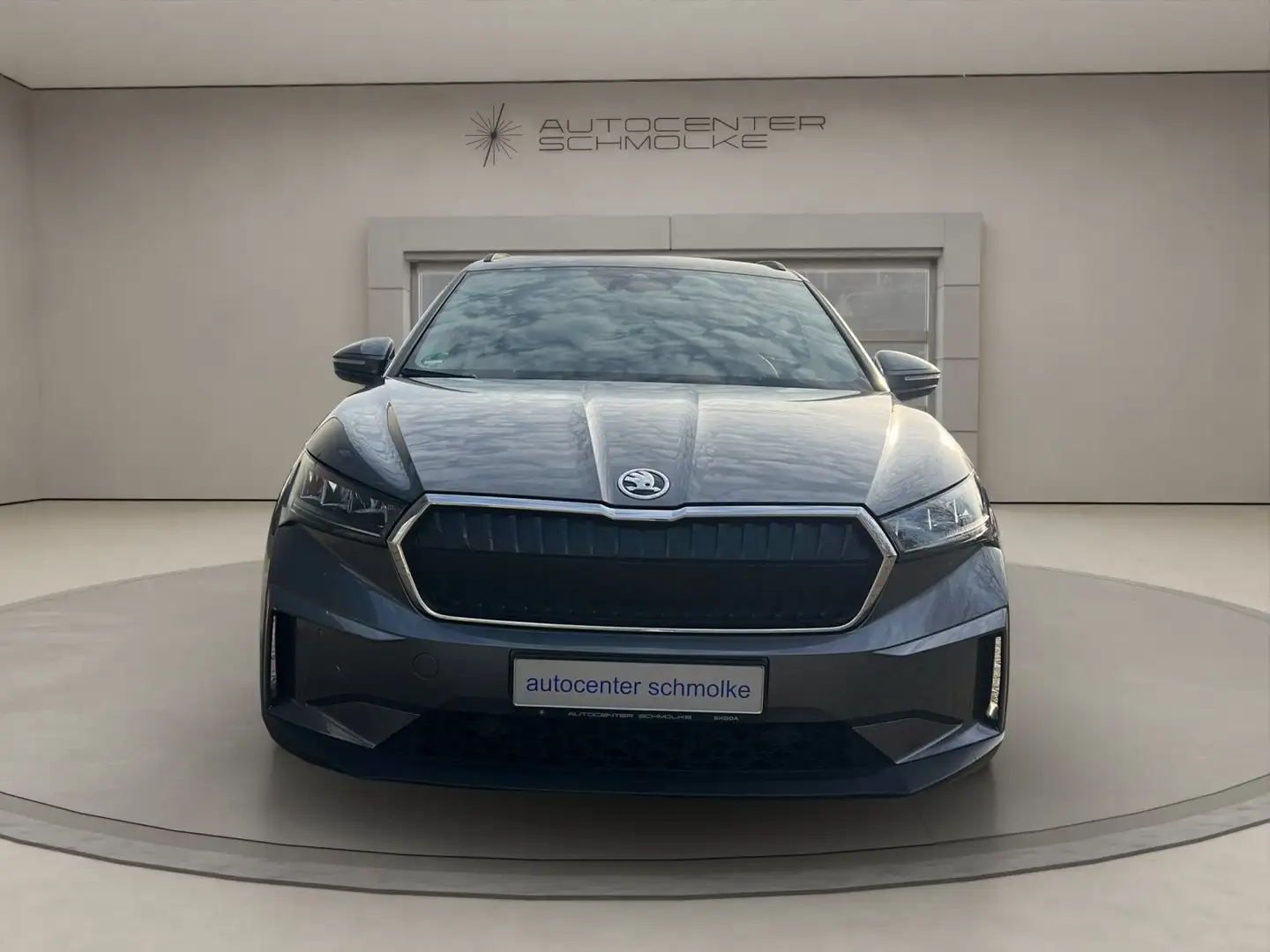 Skoda Enyaq Enyaq iV 60 Loft*AHK*FAHRASSISTENZPAKET*FAMILY Grau - 2