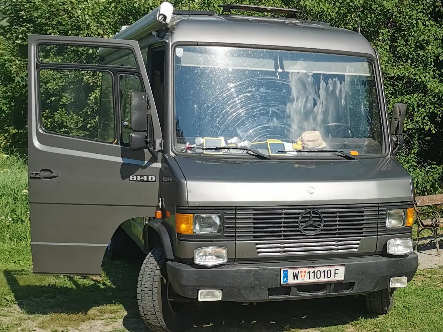 Mercedes-Benz T2 814 D Vario Grijs - 2
